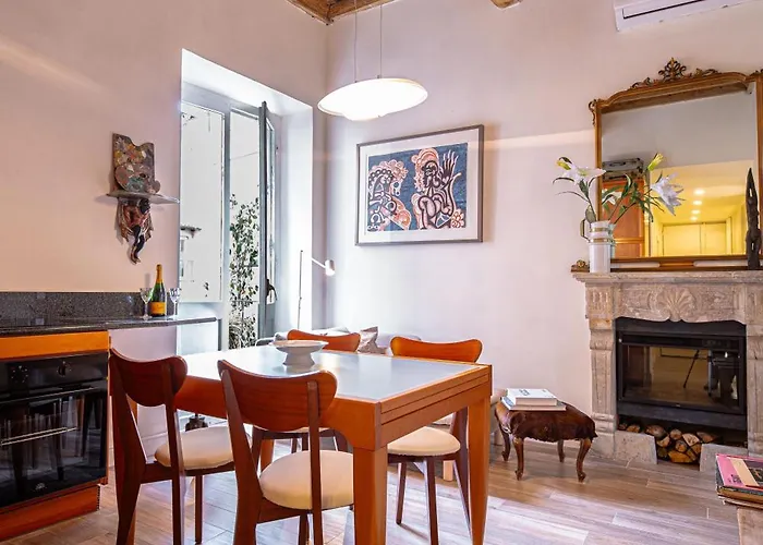 Apartment Rione Monti Rom